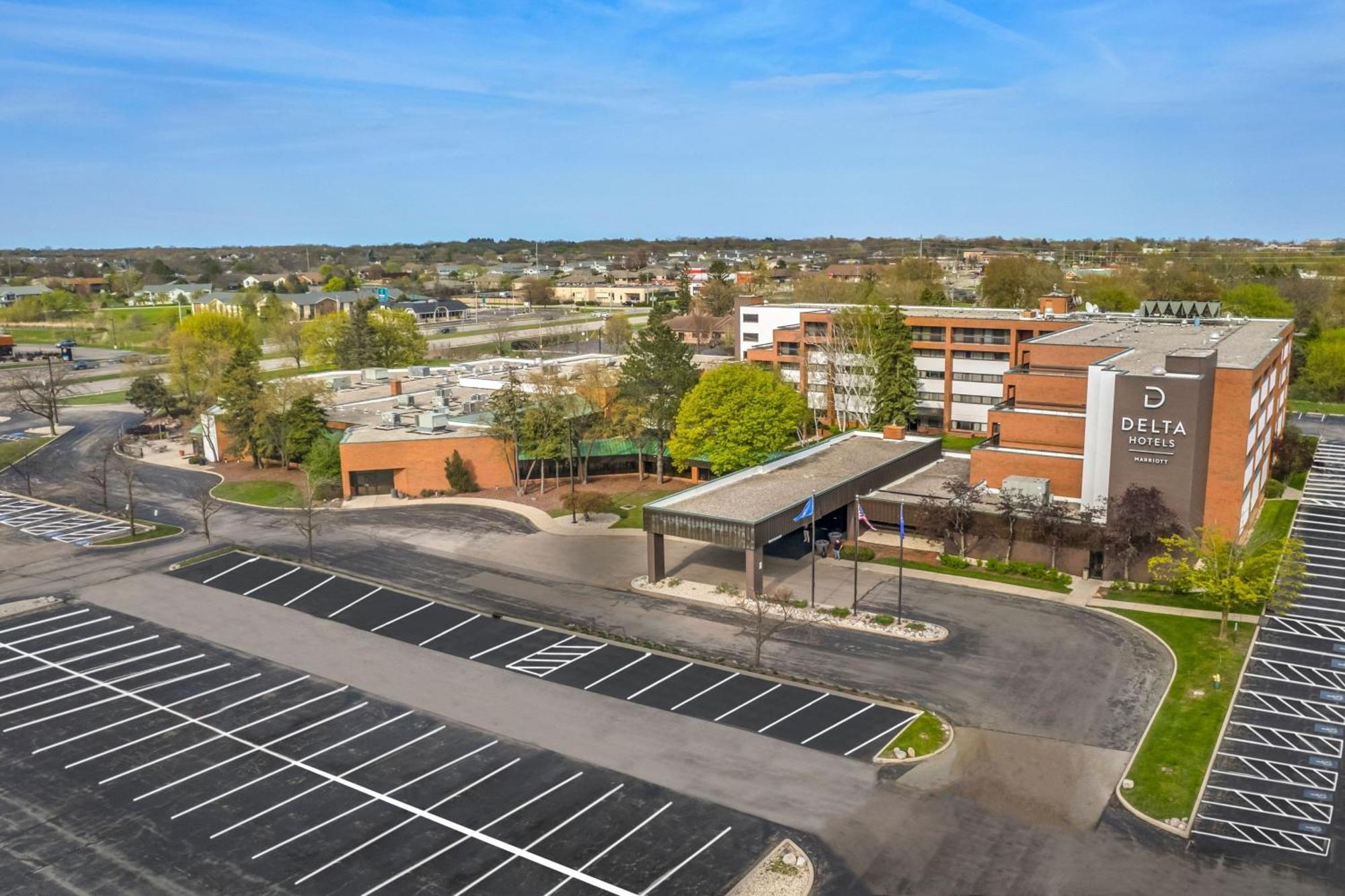 Delta Hotels By Marriott Mount Pleasant Racine Exterior foto